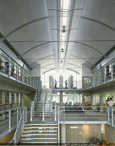 کتابخانه موسسه فن آوری کرانفیلد، معماری کتابخانه موسسه فن آوری کرانفیلد، نورمن فاستر