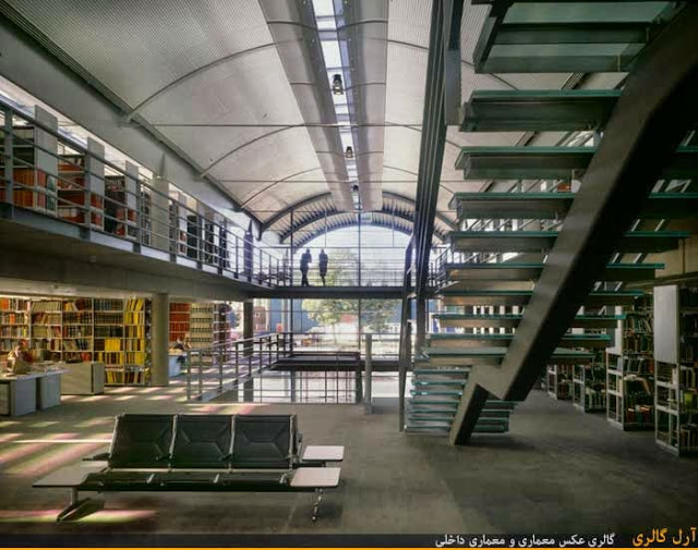 کتابخانه موسسه فن آوری کرانفیلد، معماری کتابخانه موسسه فن آوری کرانفیلد، نورمن فاستر