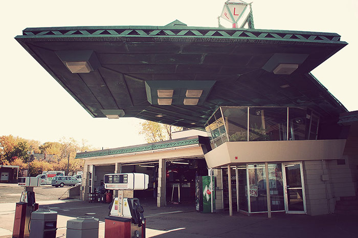طراحی پمپ بنزین (service Station) لیندهولم توسط لوید رایت