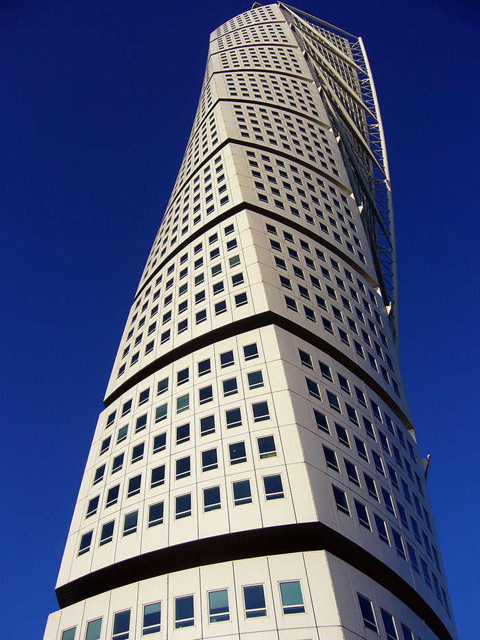 برج ترنینگ تورسو (Turning Torso) سانتیاگو کالاتراوا