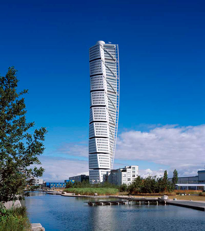 برج ترنینگ تورسو (Turning Torso) سانتیاگو کالاتراوا