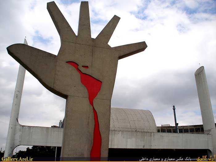 نماد یادبود جنگ لاتینا