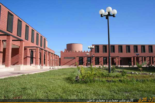 معماری مجموعه اداری بم