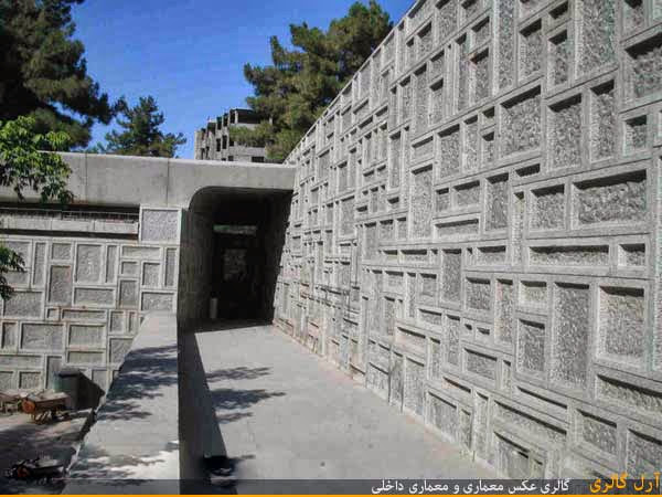معماری آرامگاه نادرشاه افشار