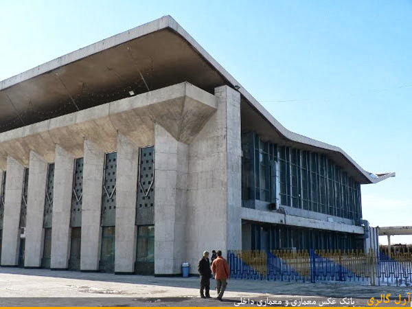 معماری ایستگاه راه آهن تبریز.حیدر قلی خان غیایی شاملو