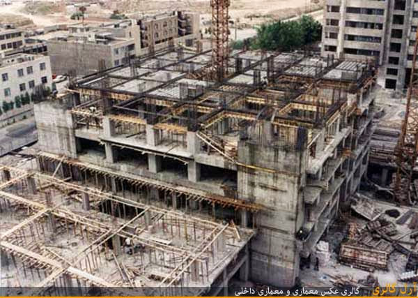 معماری مجتمع مسکونی ونک پارک، مجتمع مسکونی ونک پارک، عبدالعزیز فرمانفرمائیان