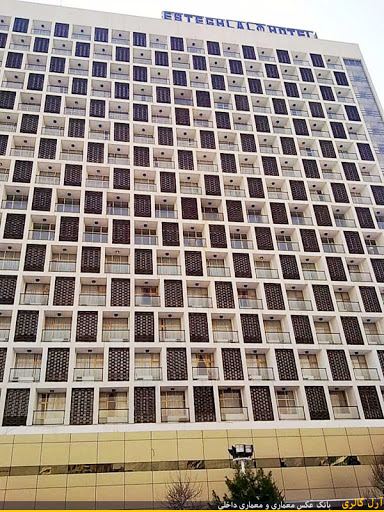 معماری هتل استقلال