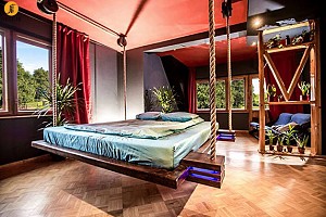 طراحی تخت خواب معلق و زیبا توسط ویکتور جازویک