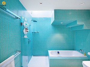 طراحی و دکوراسیون داخلی سرویس بهداشتی با رنگ آبی : 7 ایده