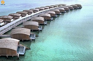 معماری پایدار: استفاده از پانل های خورشیدی در یکی از هتل های 5 ستاره ی مالدیو 