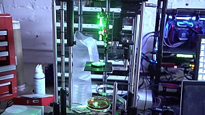 پرینتر سه بعدی هولوگرفیک با سرعت خیره کننده ساخت اشیاء