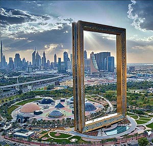 افتتاح پروژه بزرگترین قاب عکس دنیا در دبی