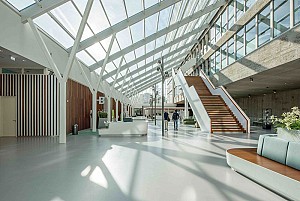 معماری و طراحی داخلی دانشگاه علوم پزشکی