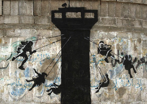 بنکسی،بنکسی در غزه،گرافیتی،آثار بنکسی