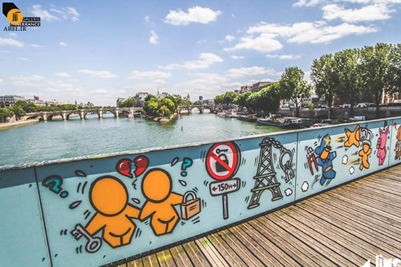 هنر : نقاشی های مدرن جای Love Locks پاریس را پر کردند