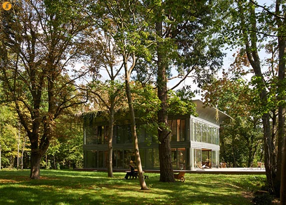 معماری اکوتک: این خانه 50 درصد بیشتر از انرژی مصرفی خود، انرژی تولید می کند. معماری اکوتک: این خانه 50 درصد بیشتر از انرژی مصرفی خود، انرژی تولید می کند.