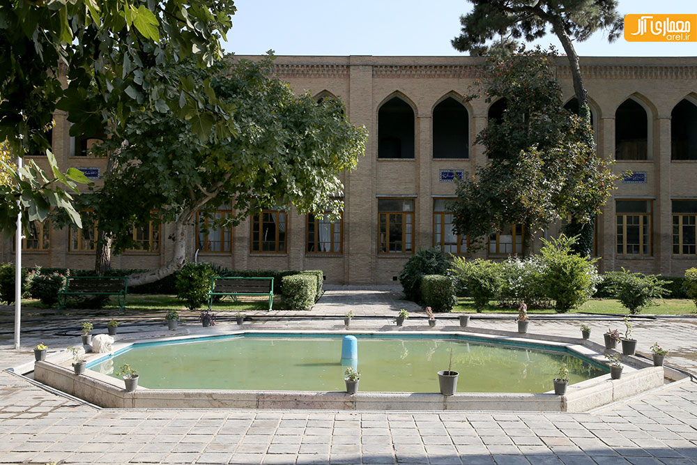 مدرسه دارالفنون تهران