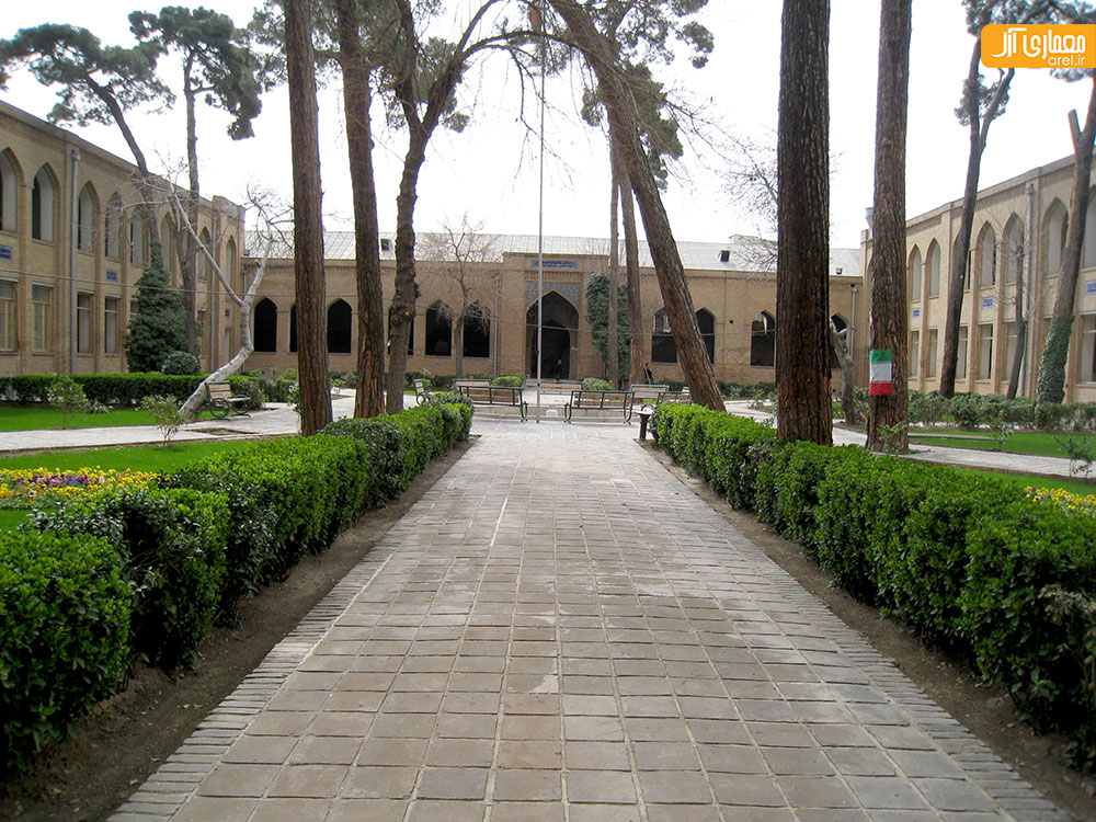مدرسه دارالفنون تهران