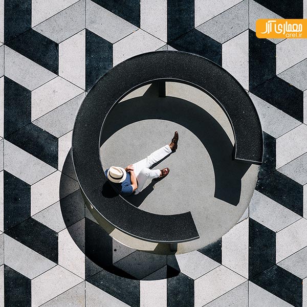 هندسه هنری مدرن درون میدان تاریخی