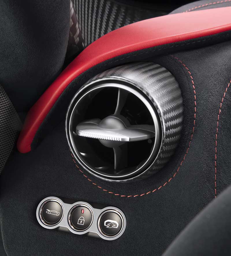 مک لارن 720S