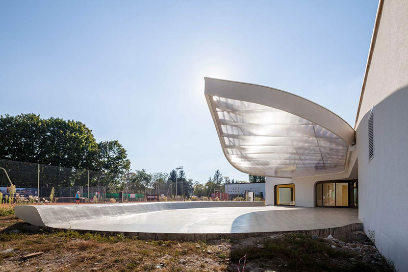 طراحی باشگاه تنیس استراسبورگ