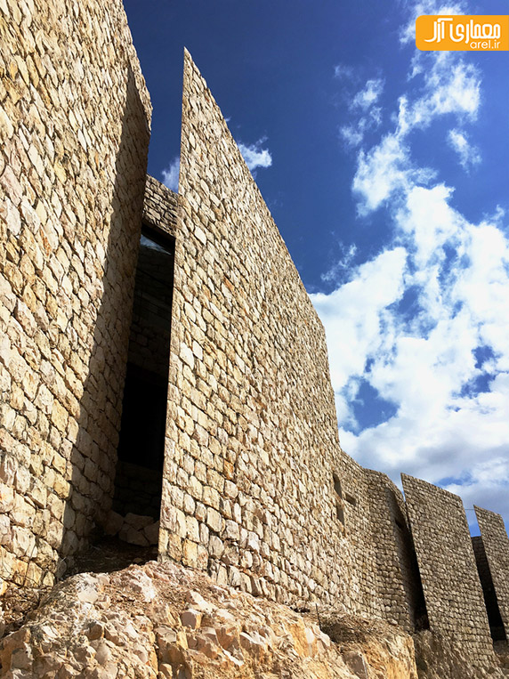 معماری ساختمان آکادمی محیط زیست در اُردن