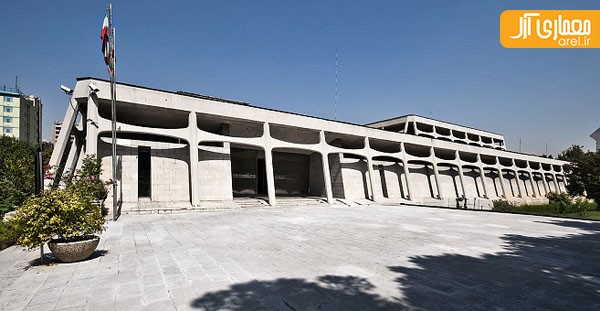 آثار عبدالعزیز فرمانفرمائیان آثار عبدالعزیز فرمانفرمائیان