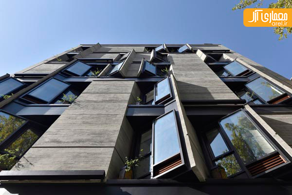 معماری و تنوع هندسی نمای  این آپارتمان مسکونی واقع در تهران