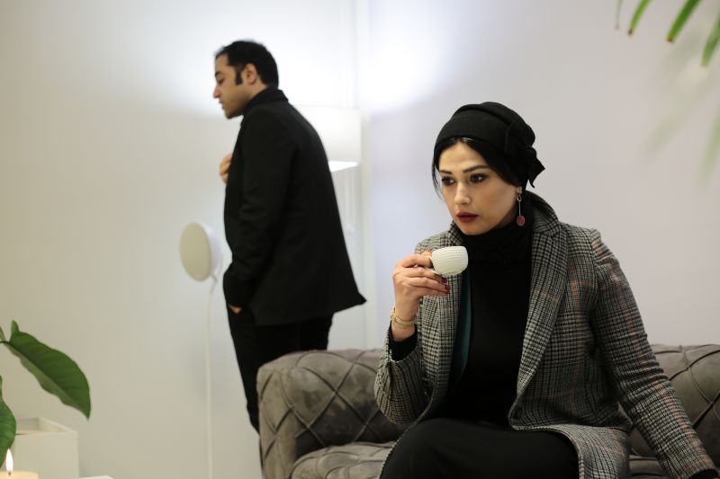 نمایش نویسنده مرده است