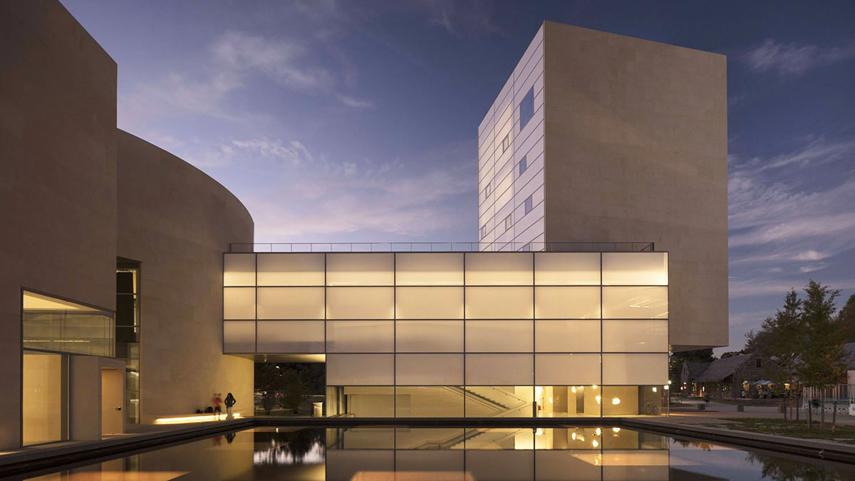 طراحی حجم معماری مرکز هنری