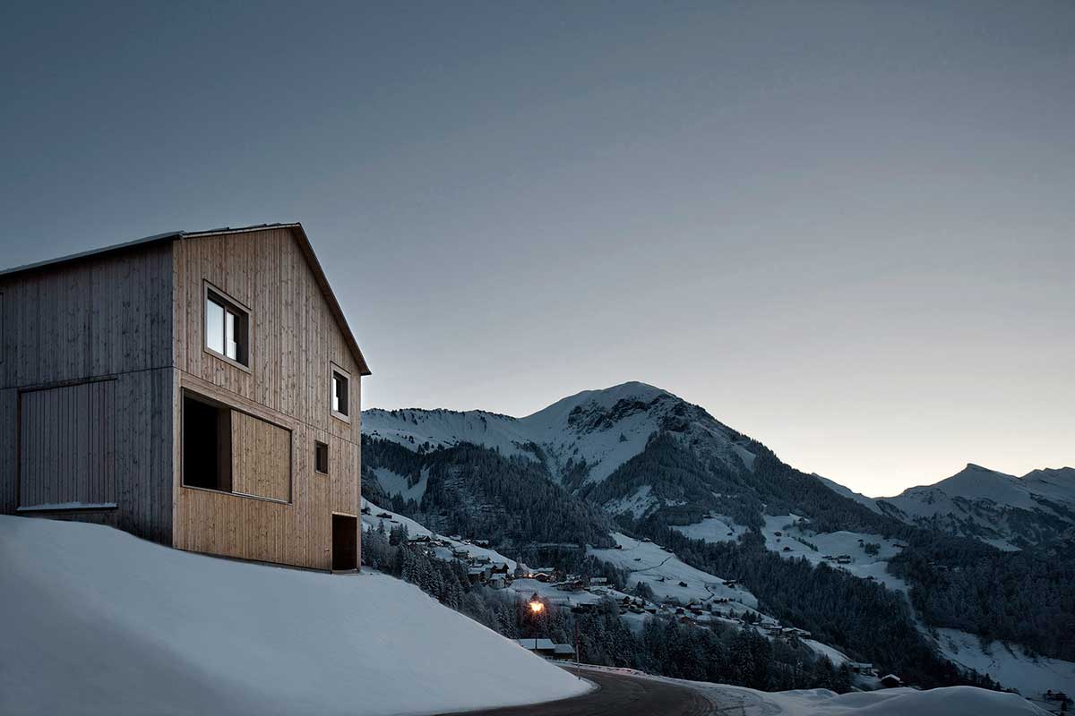 طراحی و اجرای پروژه های معماری در کوهستان