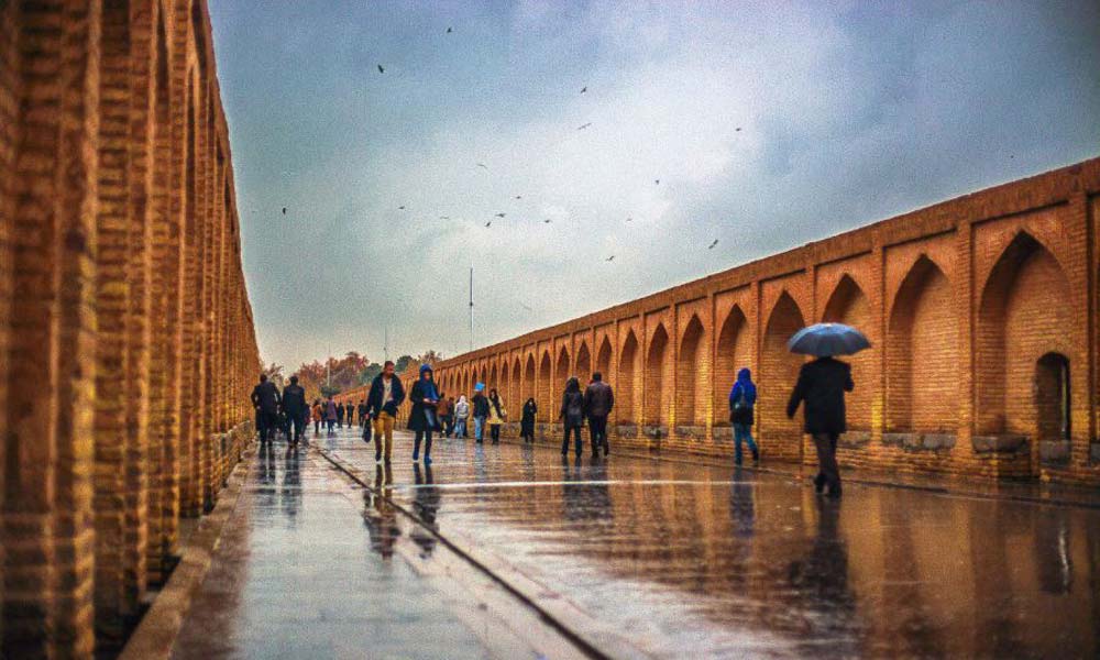 معماری سی وسه پل اصفهان