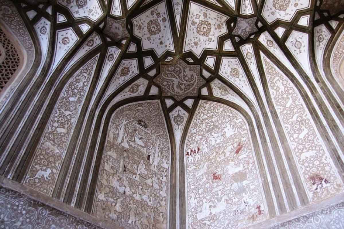 معماری خانه پیرنیا اصفهان
