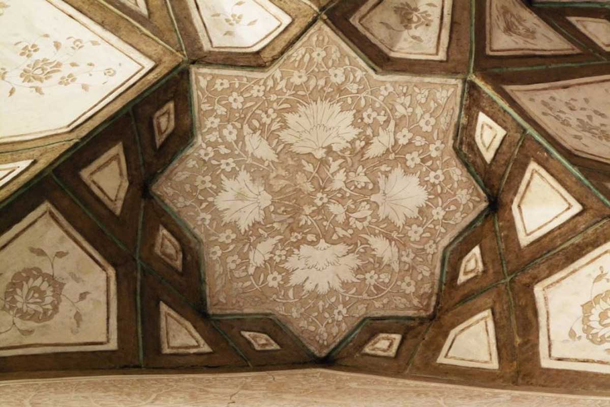 معماری خانه پیرنیا اصفهان