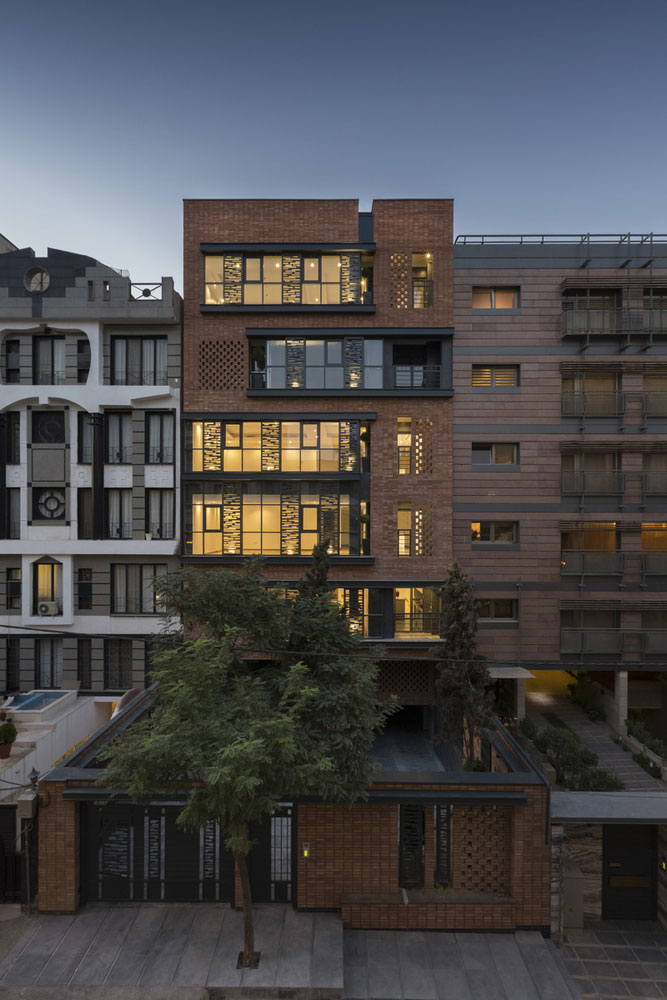 آپارتمان مسکونی نیلوفر