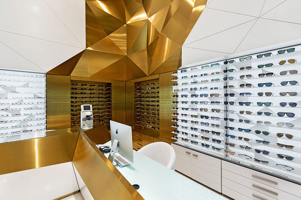 طراحی داخلی فروشگاه عینک سام اپتیک