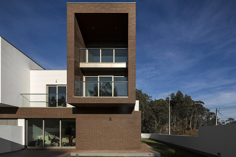 طراحی نما آجری با دیتیل اجرایی