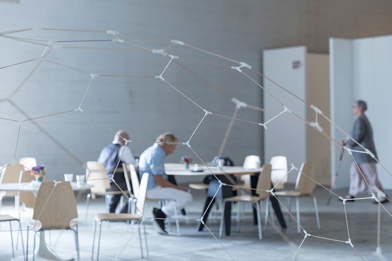 نمایشگاه بررسی طراحی سازه آسمان خراش های بلند 