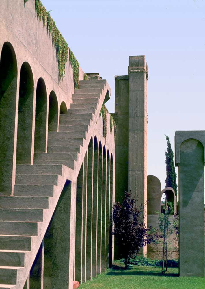 کارخانه ای که به ویلای گران قیمت تبدیل شد