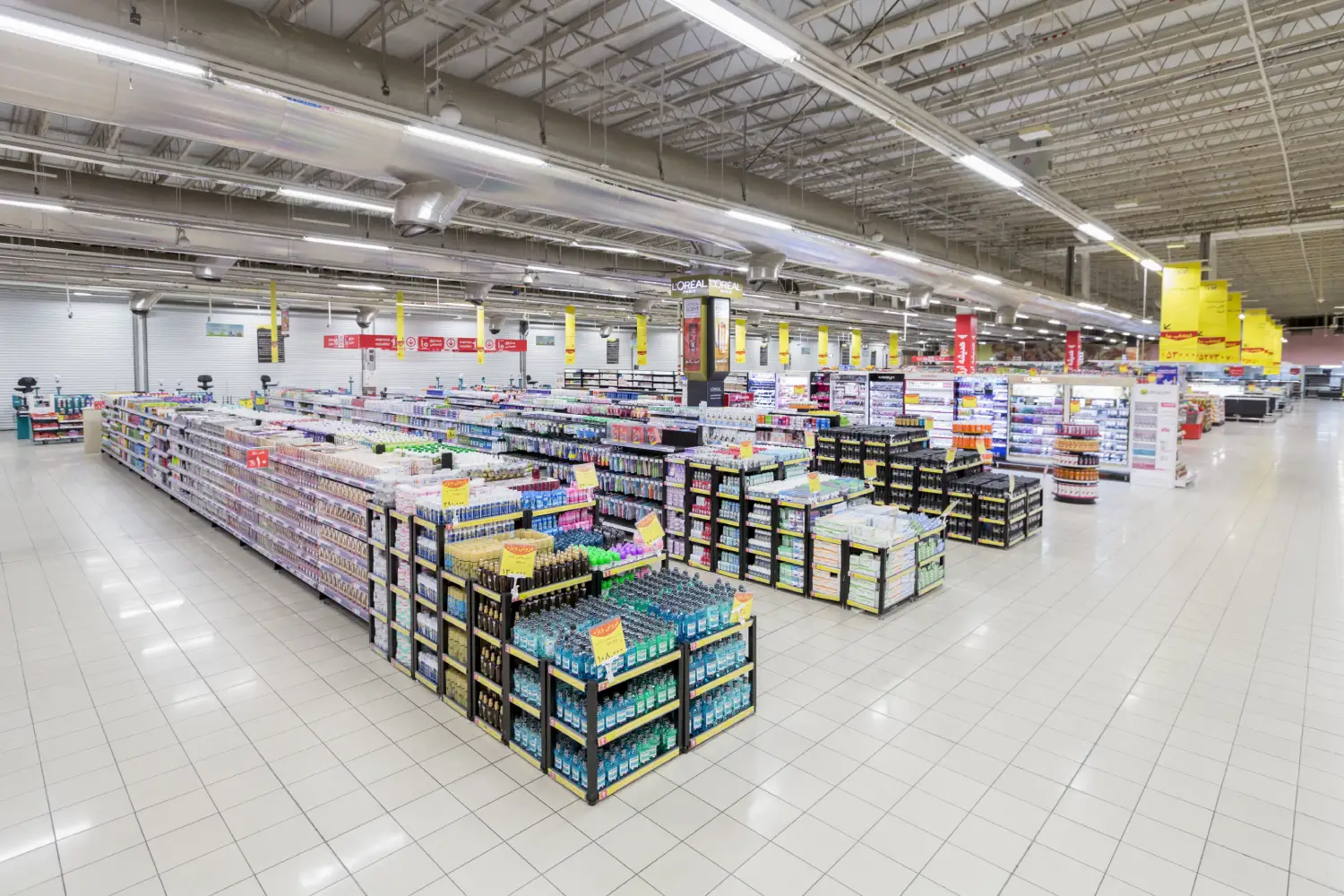 طراحی فروشگاه زنجیره ای افق کوروش