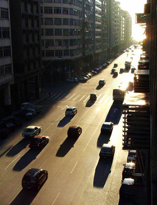 ایجاد سایه و تنظیم روشنایی در فتوشاپ