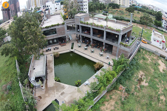 طراحی و معماری کافه رستوران big brewsky