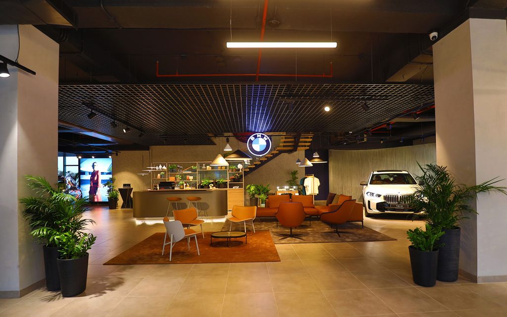 طراحی نمایشگاه ماشین bmw