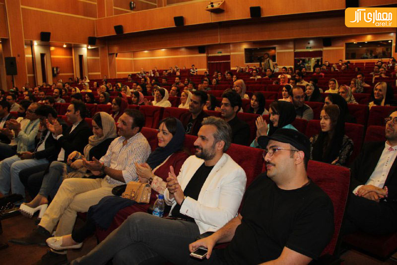 جای گرافیک در طراحی مد داخلی خالی است