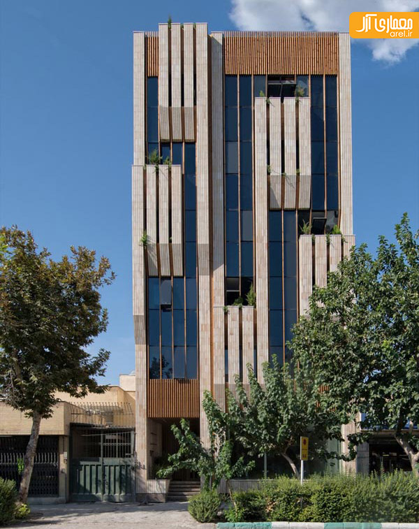 معماری ساختمان اداری ” جی ” در اصفهان