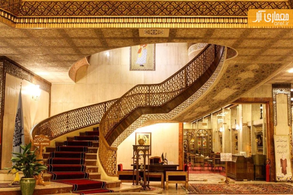 معماری هتل عباسی اصفهان
