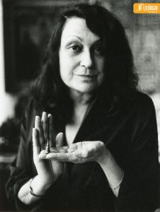 لینا بو باردی