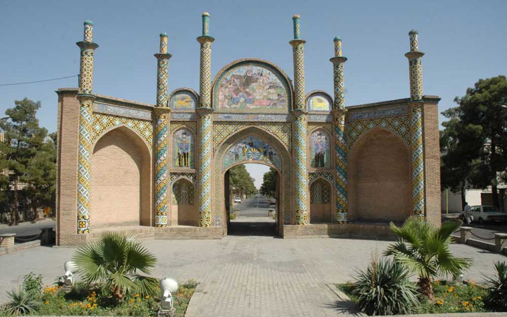تور معمارانه نوروزی:سمنان شهر شگفتی ها
