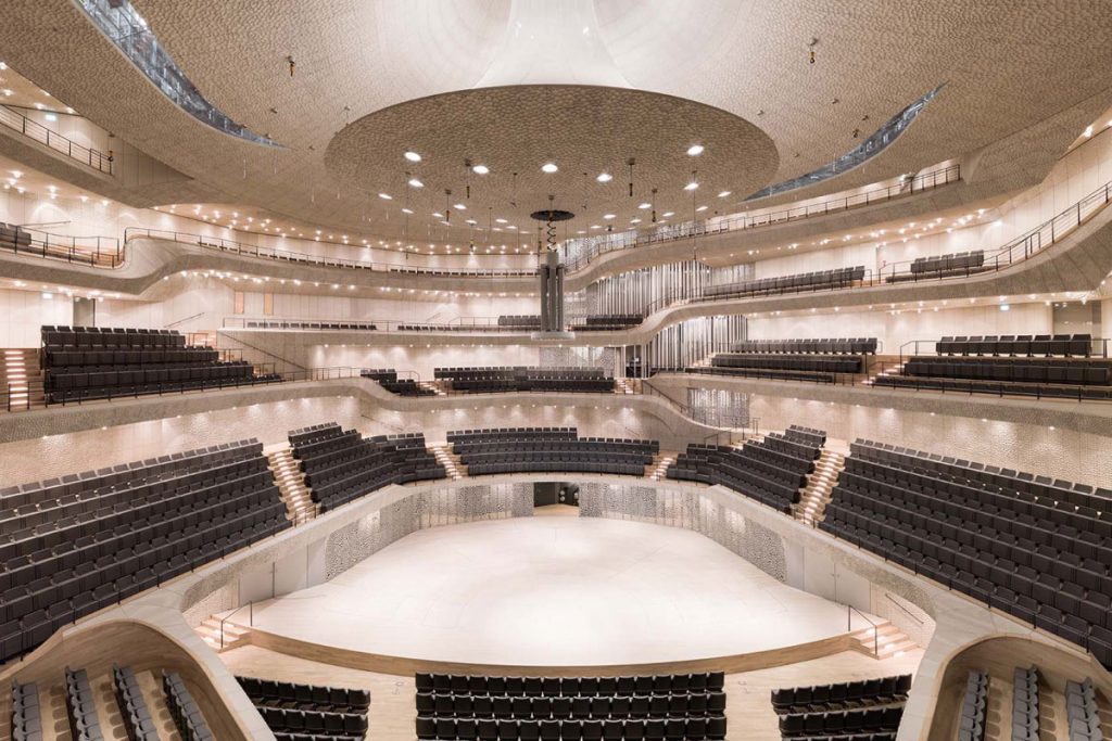 بررسی دیتیل ها و جزئیات سالن کنسرت Elbphilharmonie اثر هرتزوگ و دمویرون