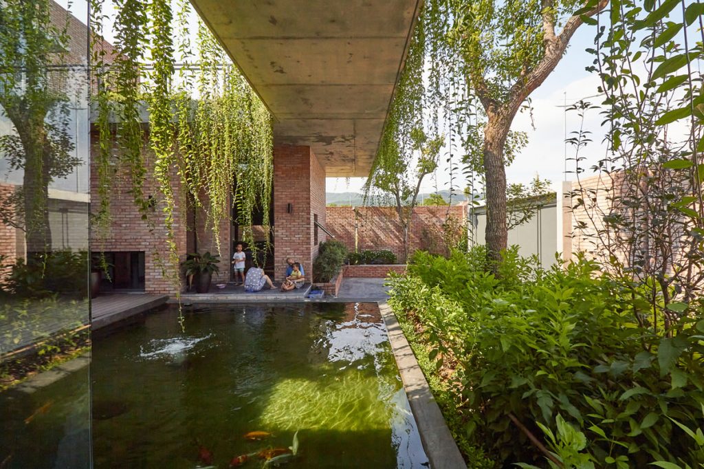 معماری سبز و طراحی ویلای آجری